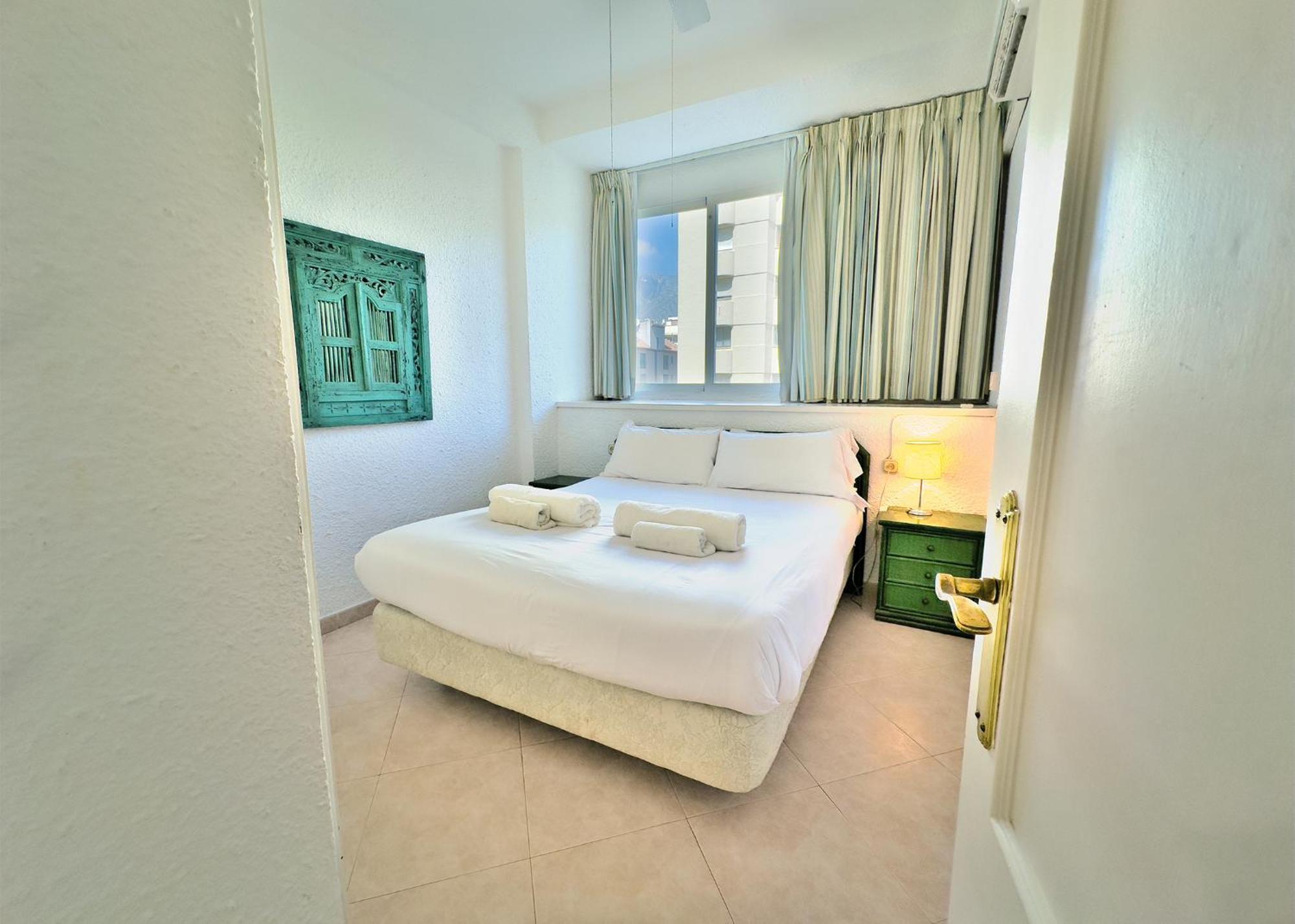Leilighet Skol 335. Fantastic Beachfront Facing South. Marbella